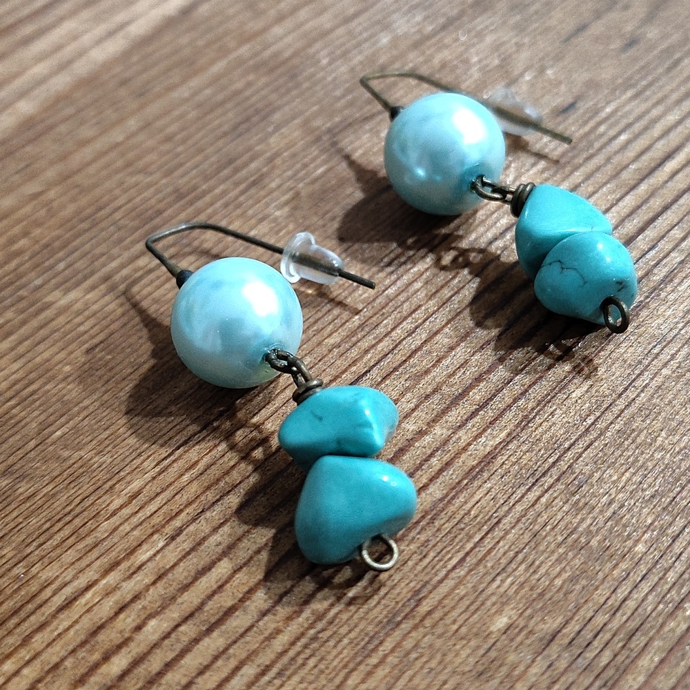 **5 For $20***Blue Pearl and Turquoise Dangle Ladies Earrings, Handmade Earrings - Picture 7 of 8
